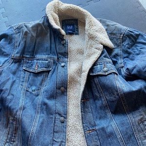 GAP denim western Sherpa jacket . Large
